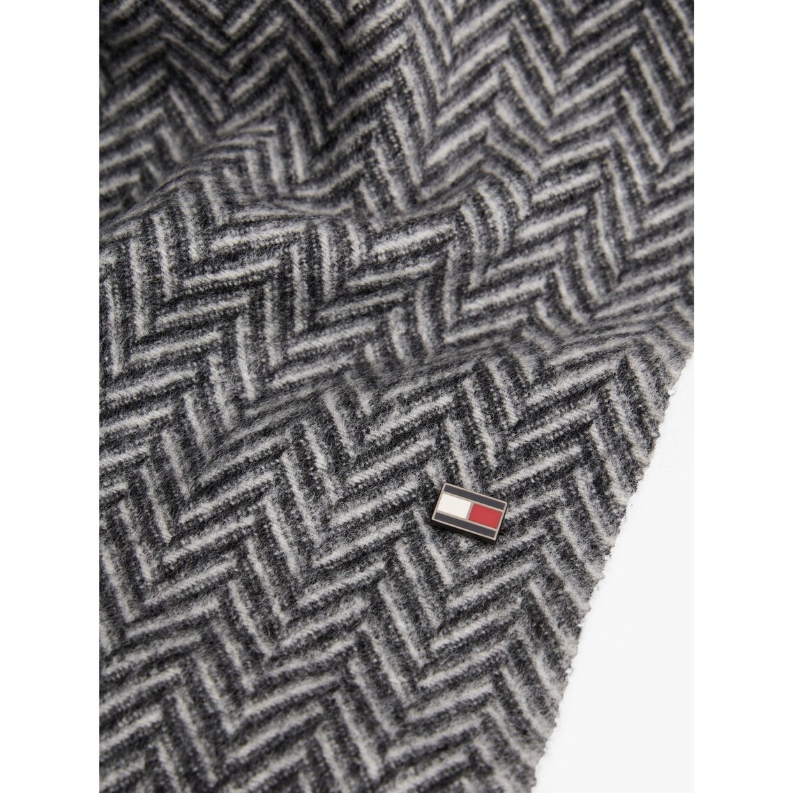 3点でさらに10％OFF】ヘリンボーン柄スカーフ | トミー ヒルフィガー