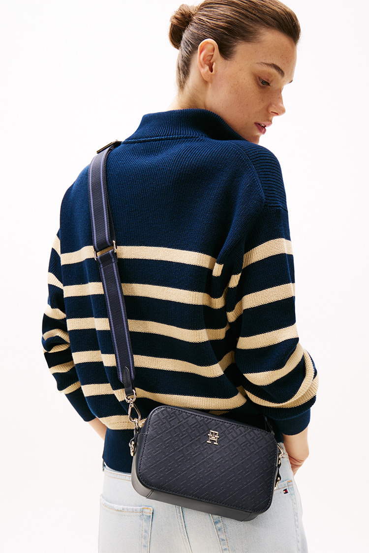 カラバリ多数◎】Tommy Hilfiger Jaden Plus ボディバッグ