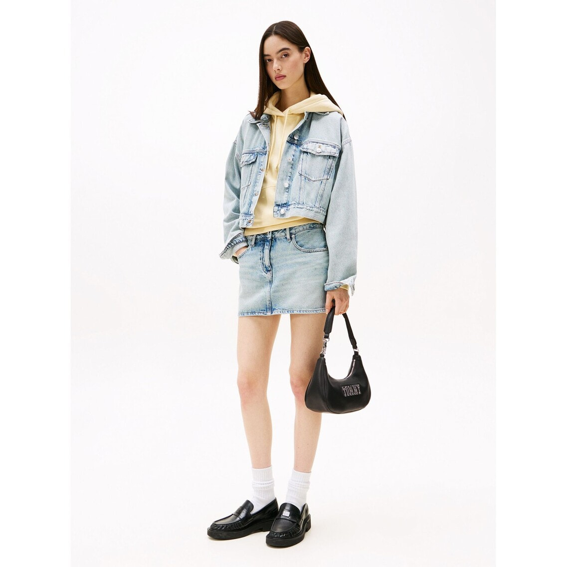 【 】トミージーンズ ショルダーバッグ 関税込み セール】トミージーンズ TOMMY JEANS ロゴバッジミニショルダー