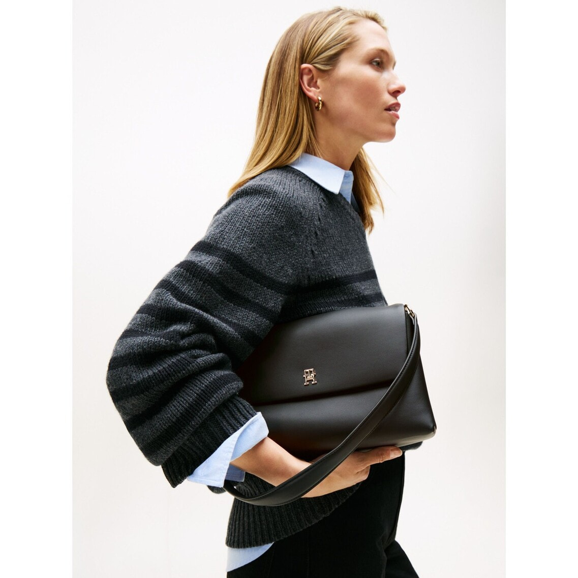 モダンエッセンスショルダーバッグ | トミー ヒルフィガー | トミー