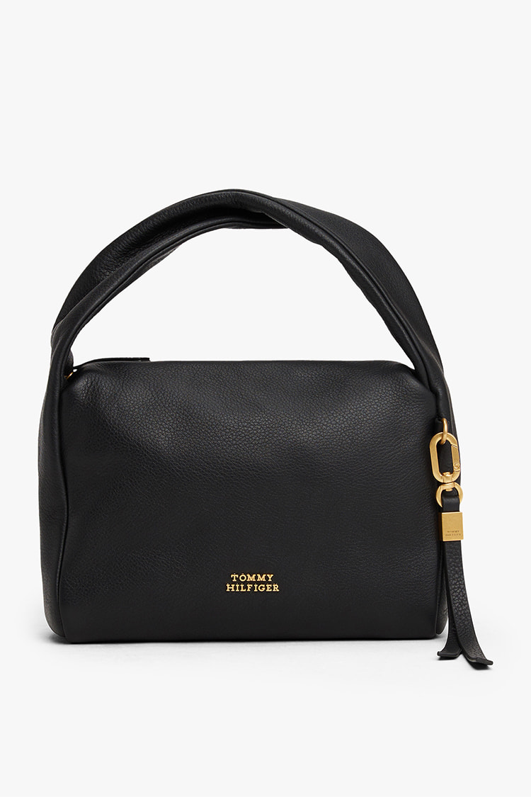 【新品】トミーヒルフィガー　キルティング　黒メッセンジャー　ロゴ 新品】トミーヒルフィガー キルティング 黒メッセンジャー ロゴ TOMMY