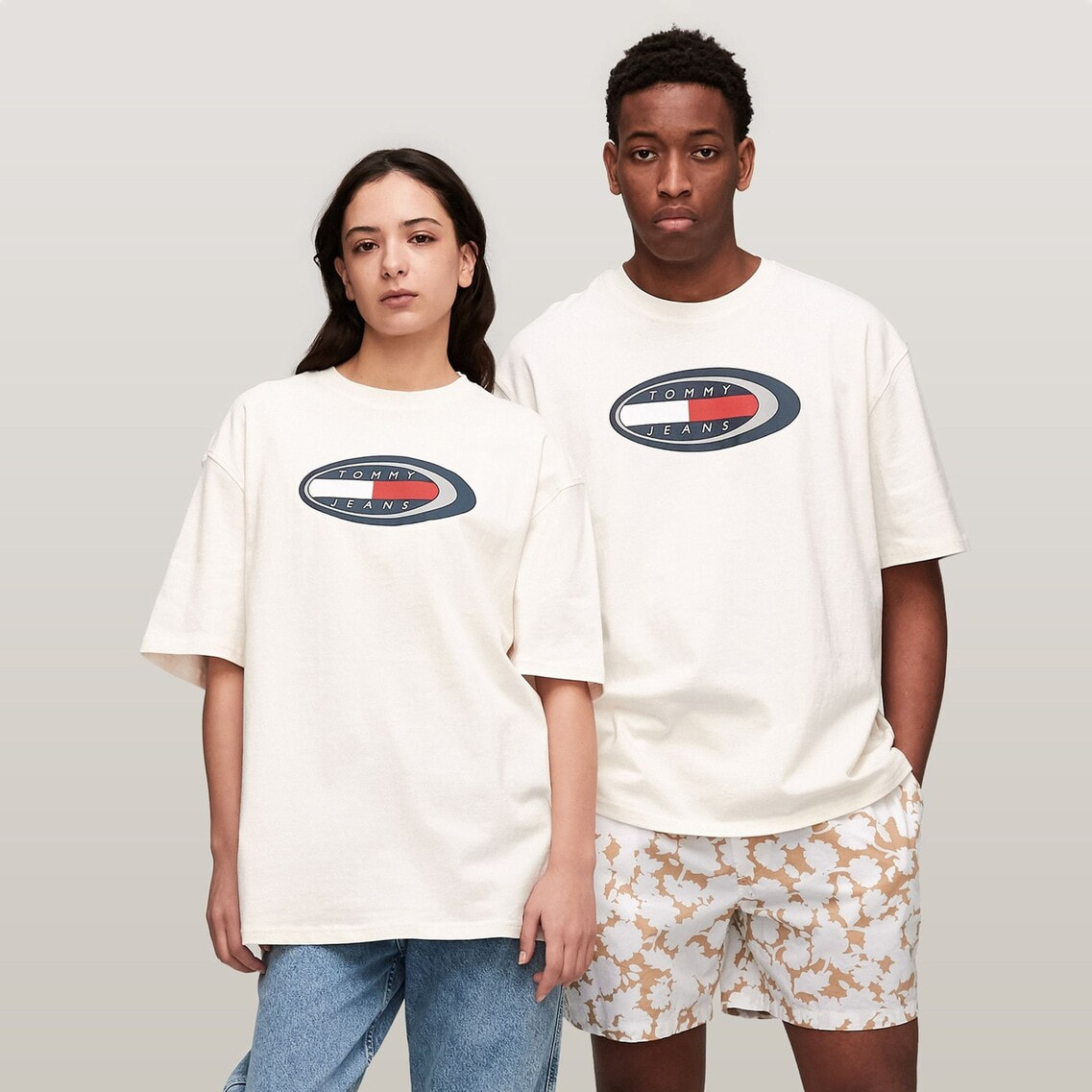 オーバーサイズアーカイブボードスポーツTシャツ | TOMMY HILFIGER