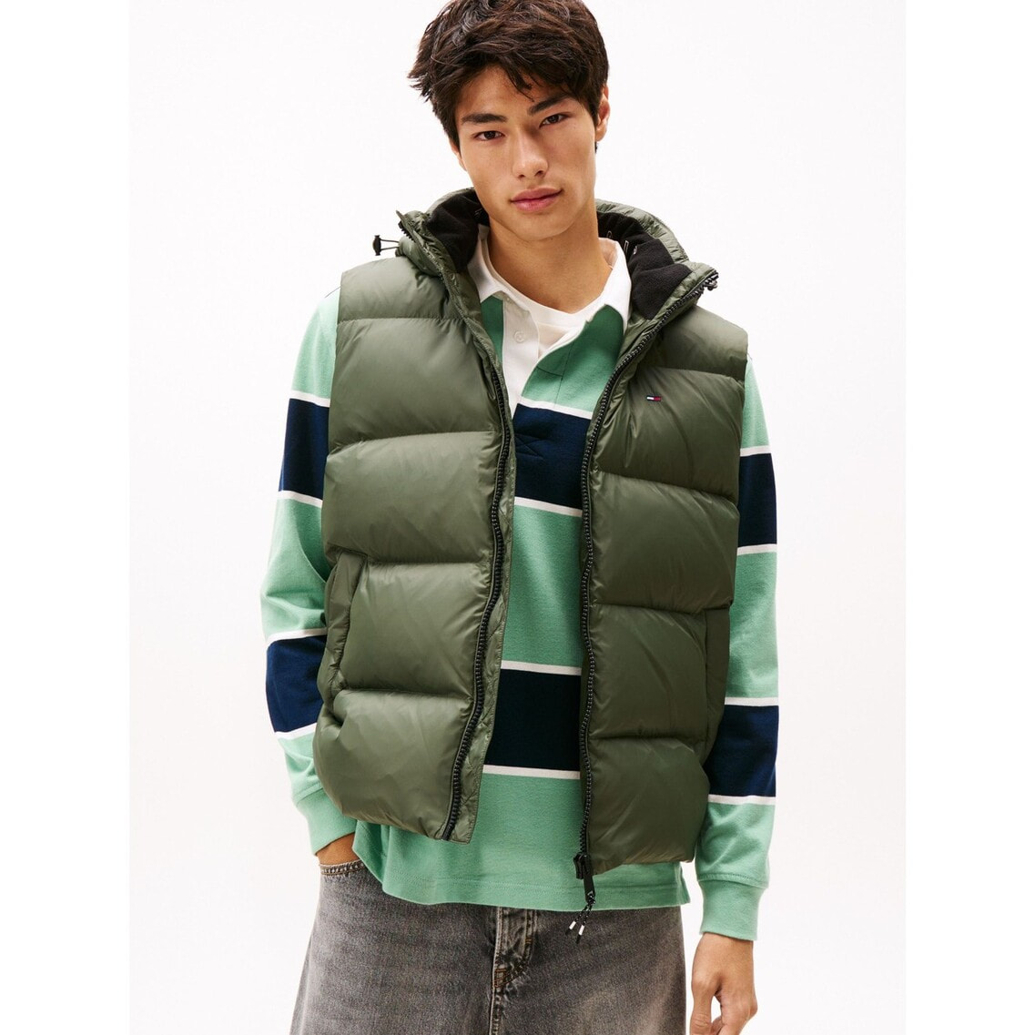 トミーヒルフィガー TOMMY HILFIGER ダウンベスト サイズXL レッド メンズ 冬物 ジャケット ポイント7倍エッセンシャルダウンベスト | トミー ジーンズ | トミー