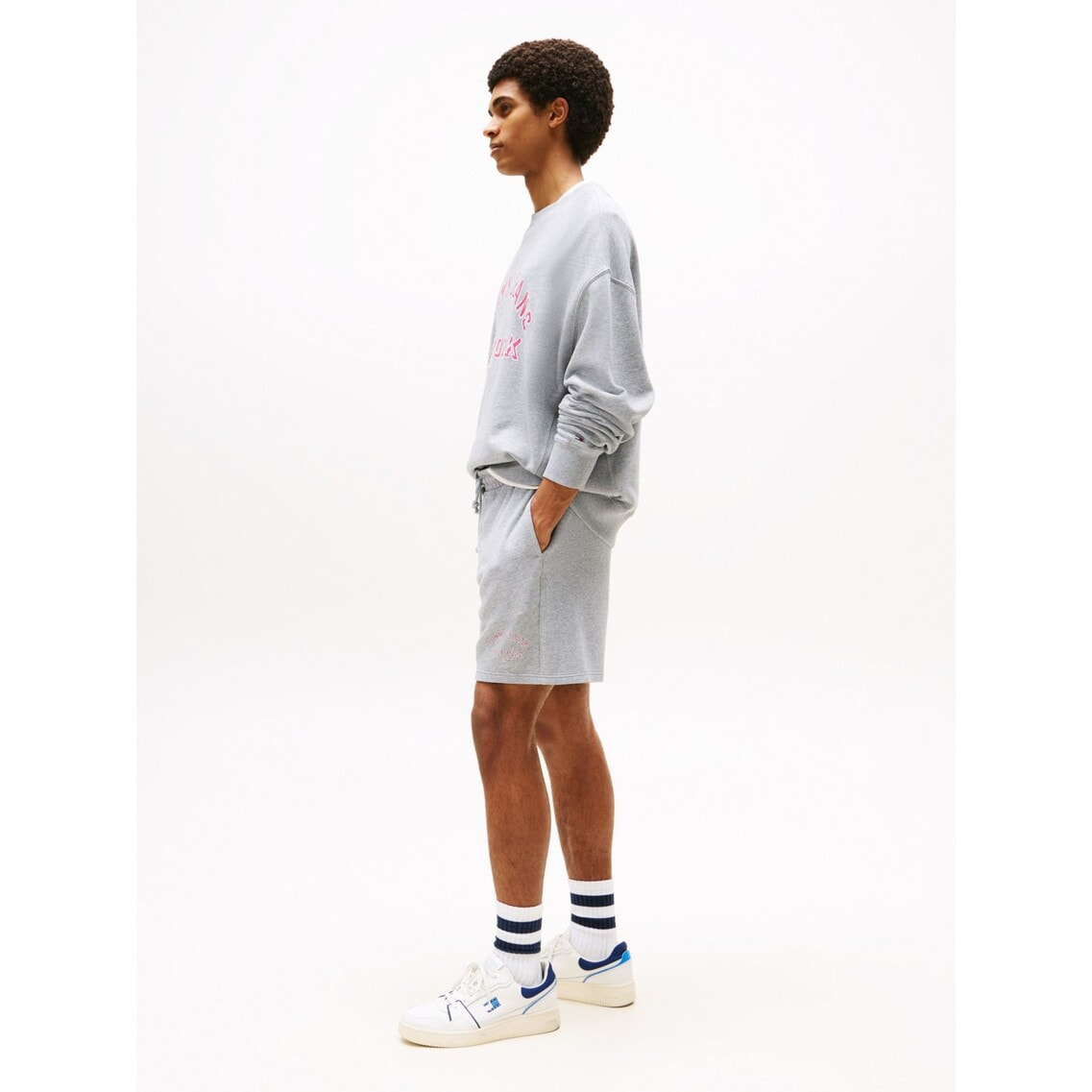 トミー ジーンズ（ JEANS）/リラックスオーバーダイバーシティショートパンツ 3点でさらに10％OFF】リラックスオーバーダイバーシティショートパンツ