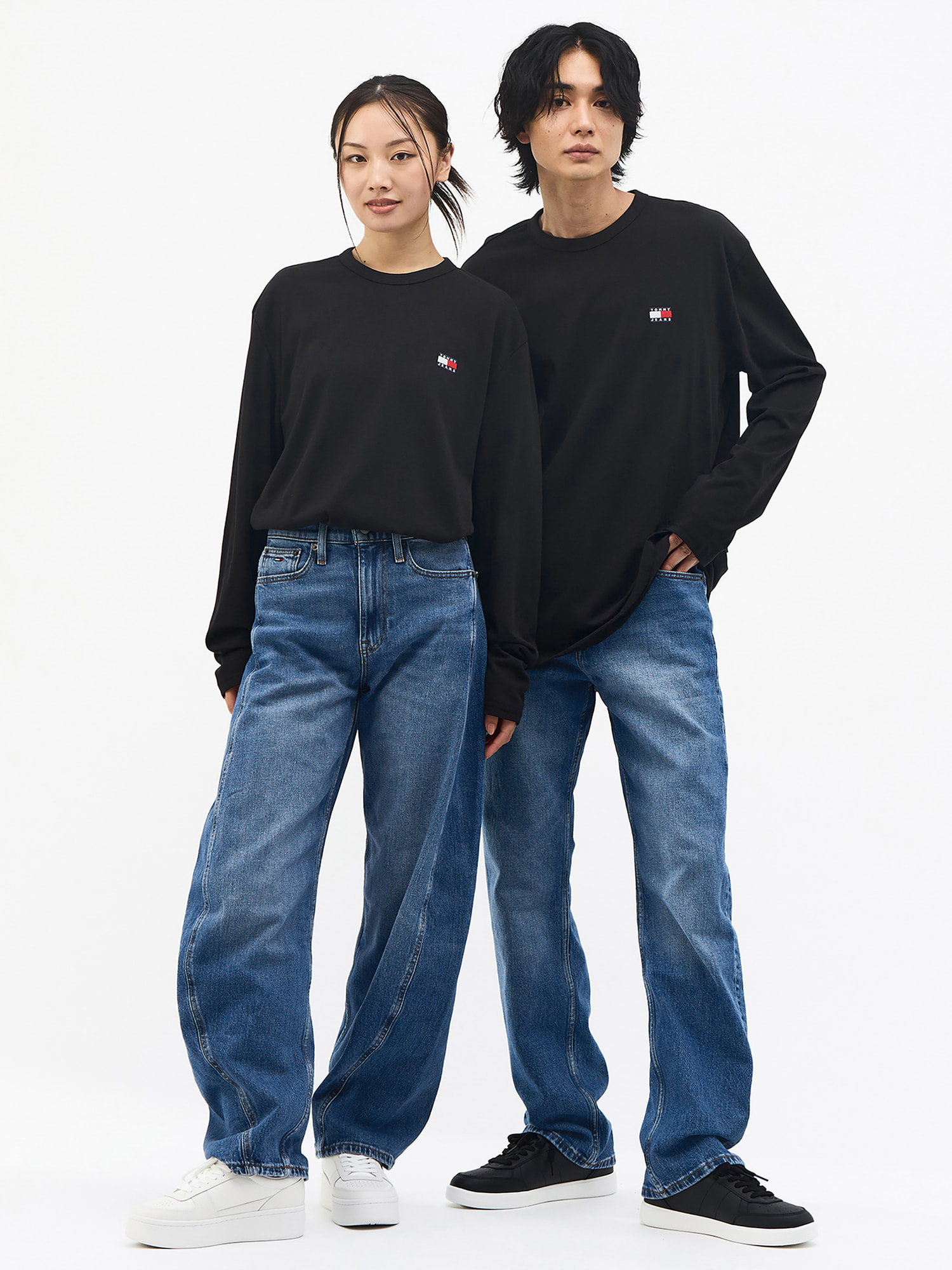 レギュラーバッジロングスリーブTシャツ | トミー ジーンズ | トミー