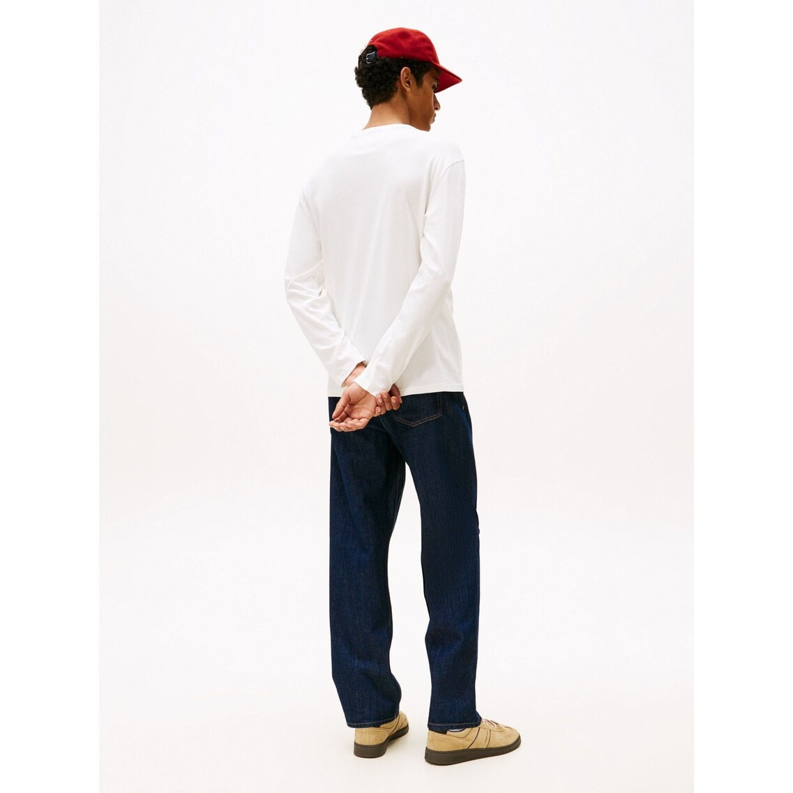  JEANS トミージーンズ トミーバッジロングTシャツ海外限定 TOMMY JEANS トミージーンズ トミーバッジロングTシャツ海外限定