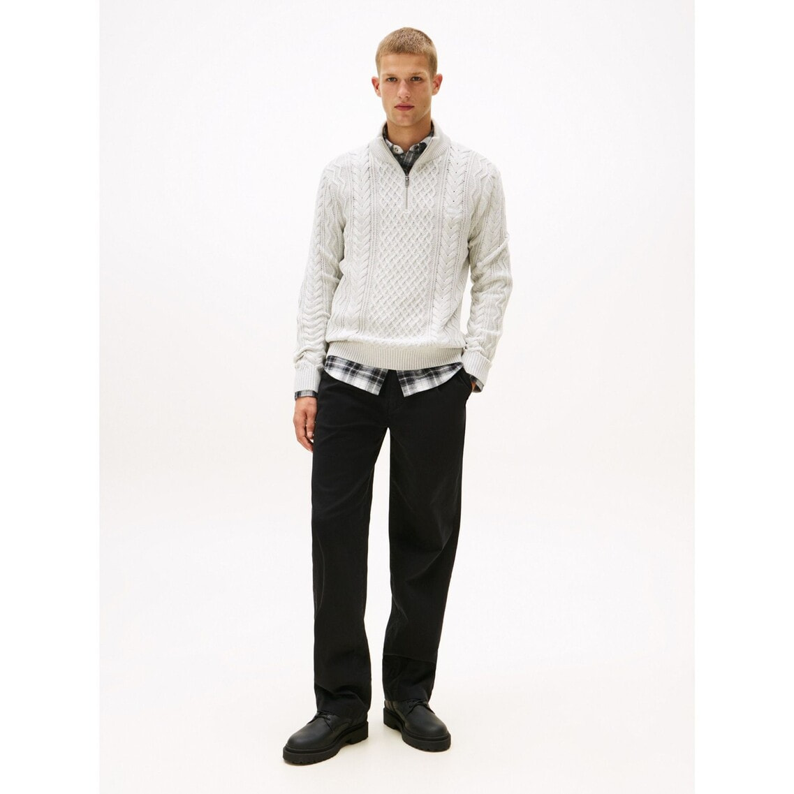 3点でさらに10％OFF】ソフトツイルチノパンツ | トミー ジーンズ