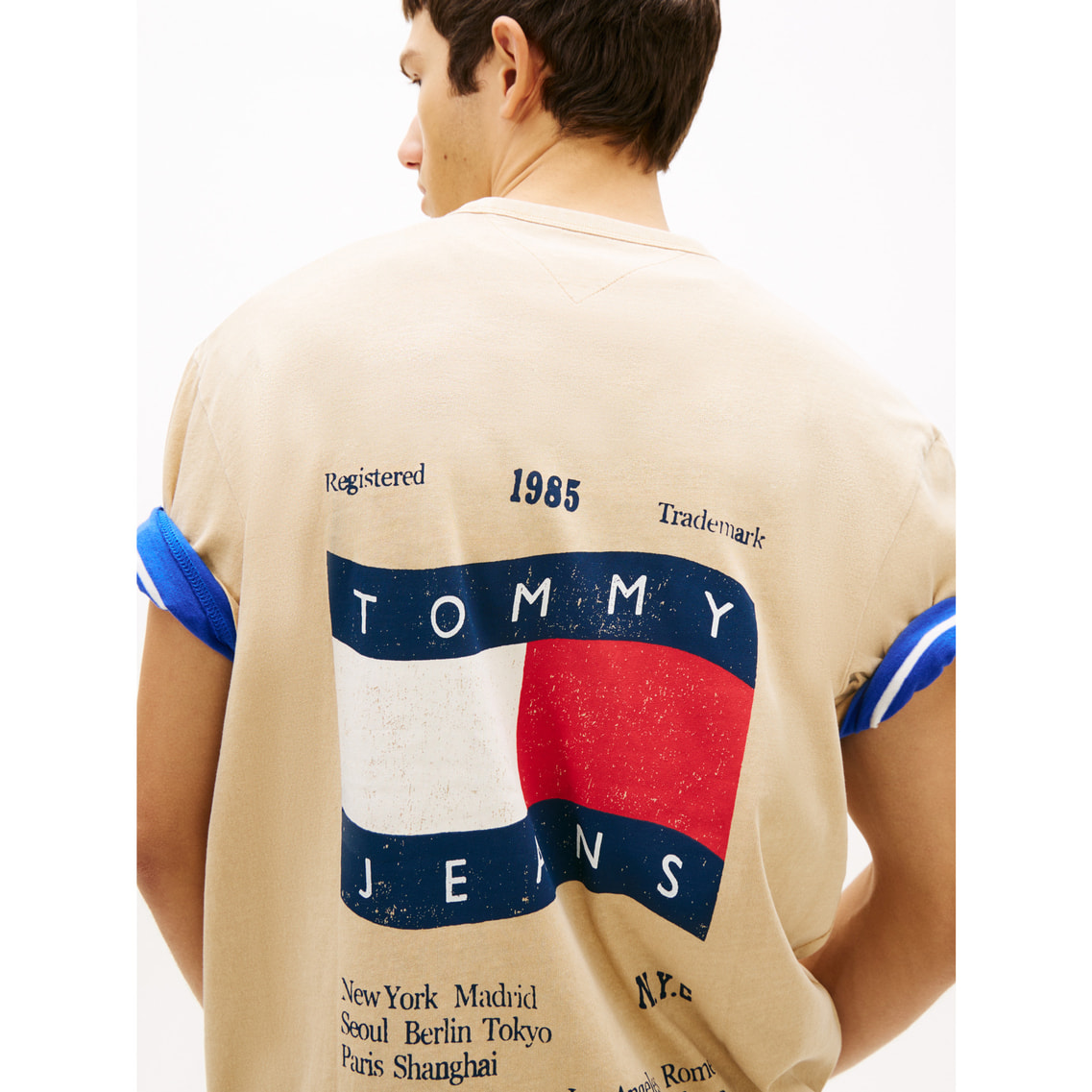 2点でさらに10％ off】ウェービングフラッグショートスリーブTシャツ