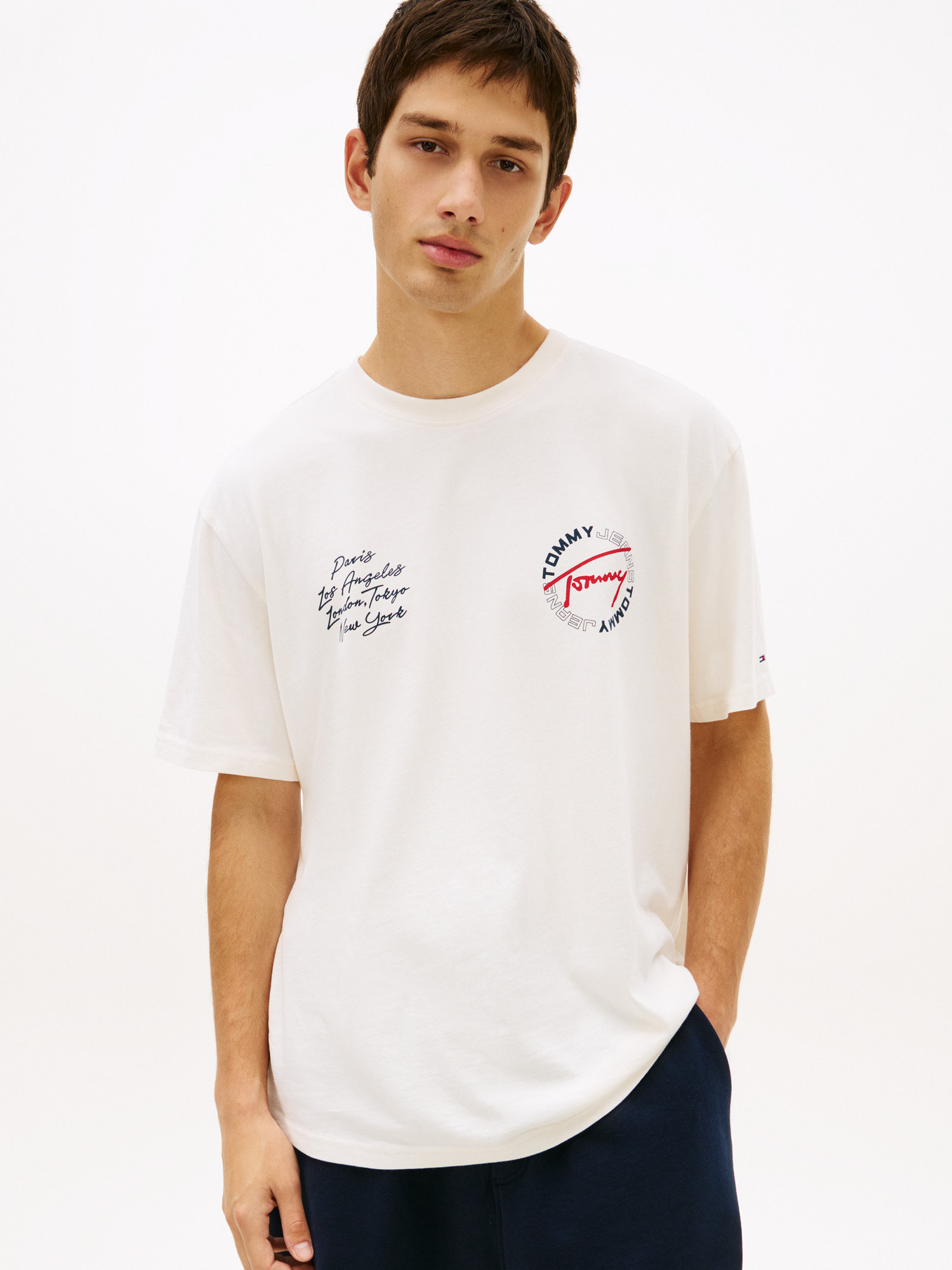 【ユミ※デザイン確認用】 サインサークルリラックスショートスリーブTシャツ | トミー ジーンズ
