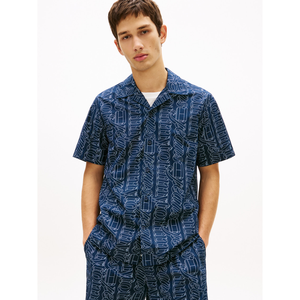 2点でさらに10％ off】オールオーバープリントショートパンツ | トミー