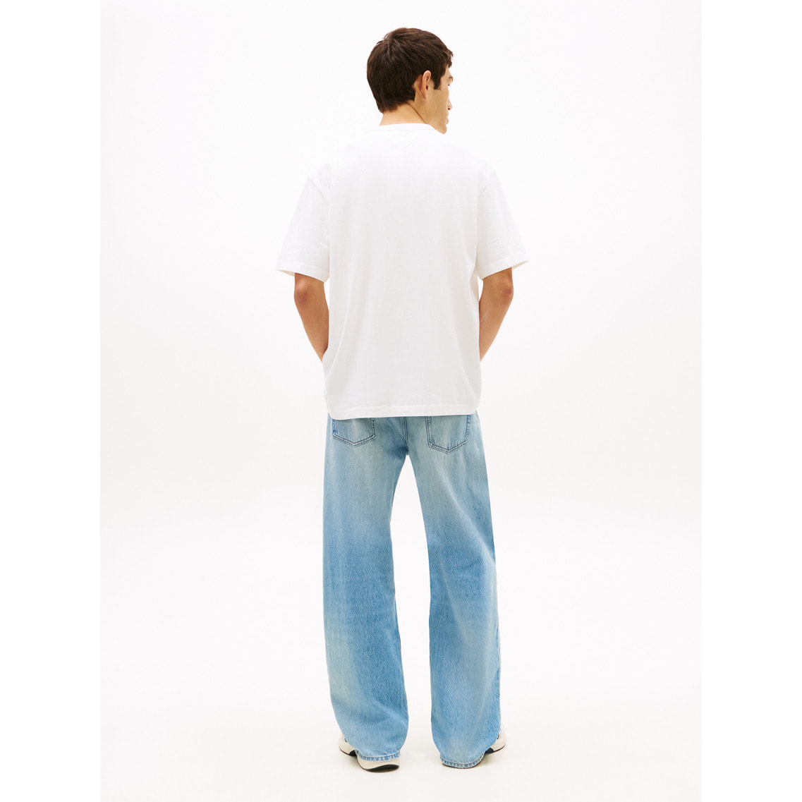 リラックスバッジショートスリーブTシャツ | トミー ジーンズ | トミー