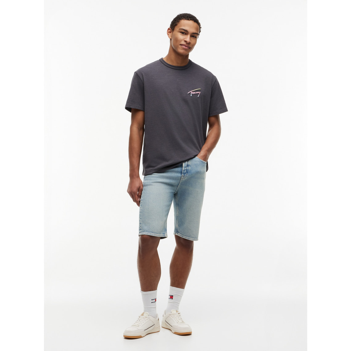 リラックスフィットノベルティショートスリーブTシャツ | トミー