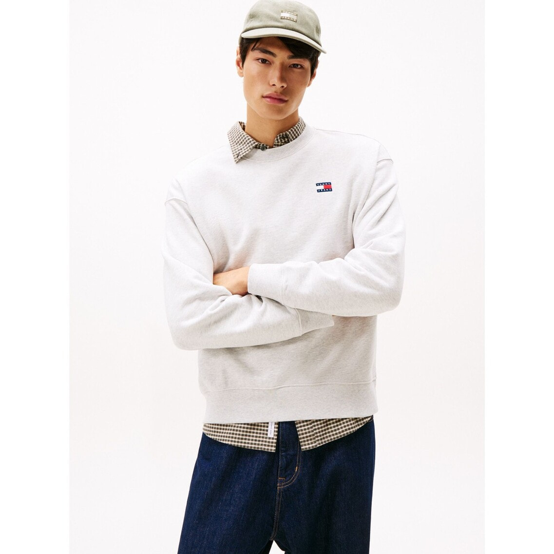  JEANS リラックスバッジクルーネックトレーナー リラックスバッジクルーネックトレーナー | トミー ジーンズ