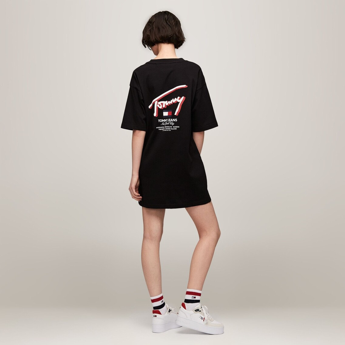 ストリートシグネチャーTシャツワンピース | TOMMY HILFIGER | Tommy