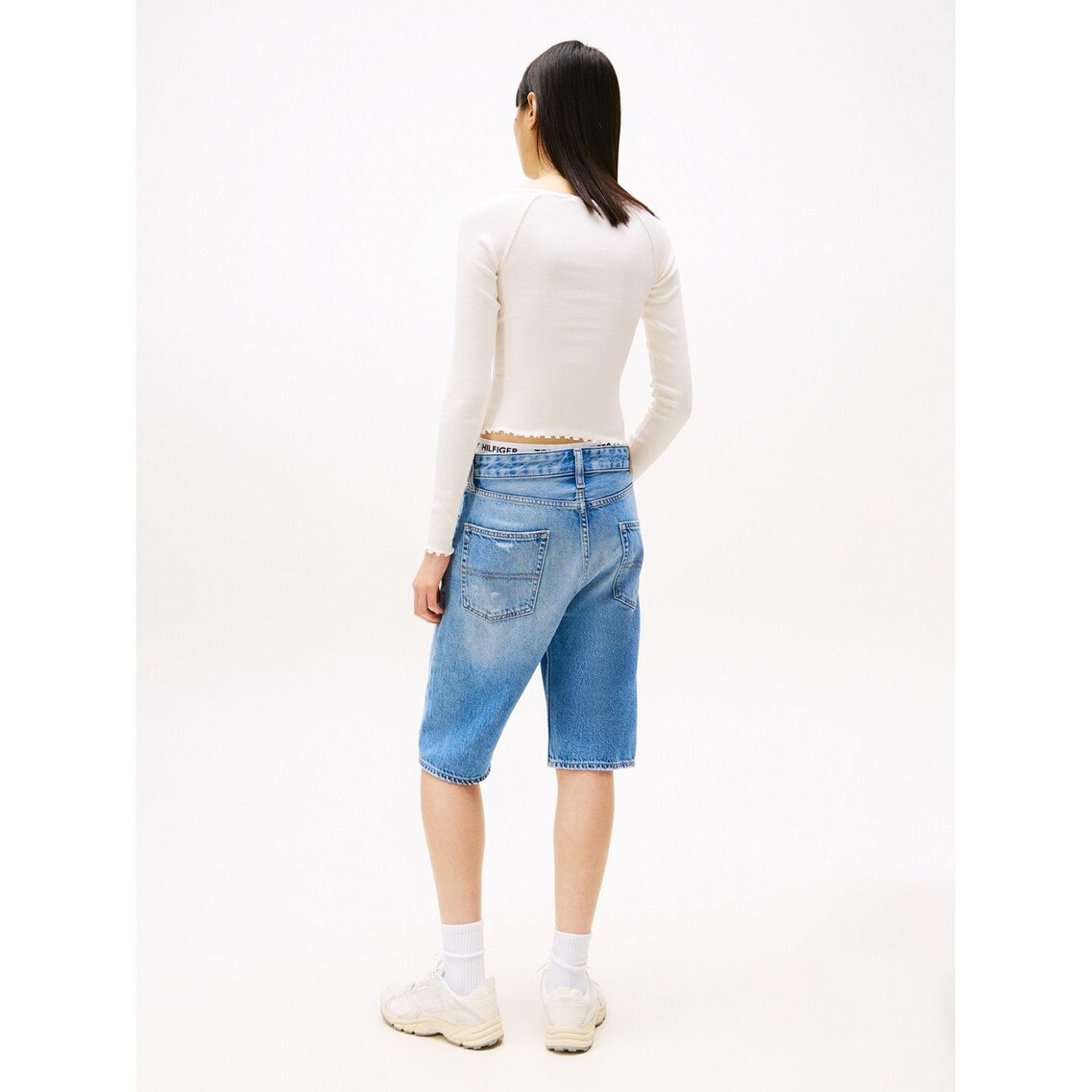 トミー ヒルフィガー   スリムVネックガーメントダイリブカットソー （ホワイト） 2点でさらに10％OFF】スリムVネックガーメントダイリブ