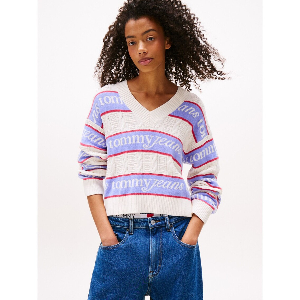 ストライプロゴVネックセーター | トミー ジーンズ | トミー