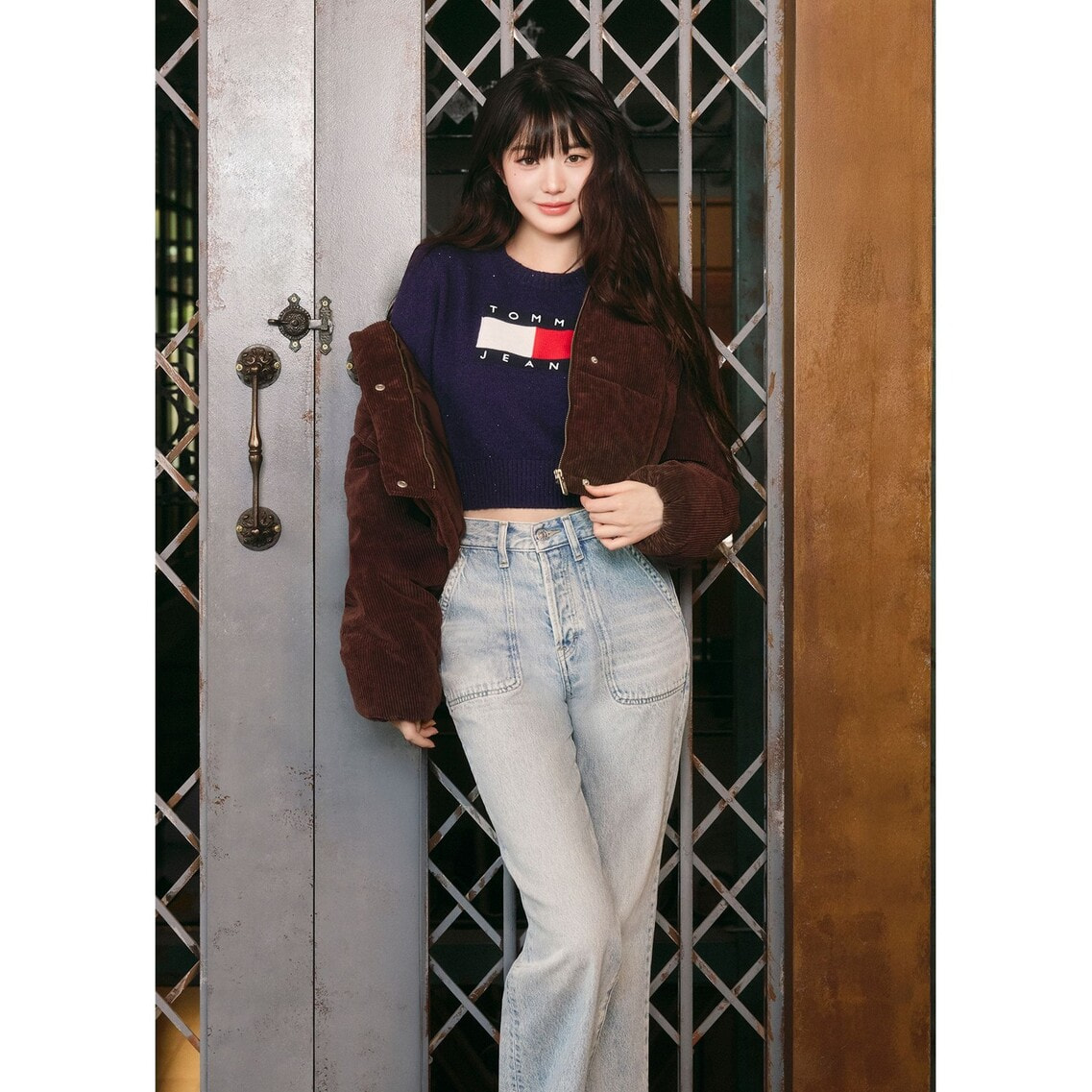 3点でさらに10％OFF】スパークルフラッグセーター | トミー ジーンズ