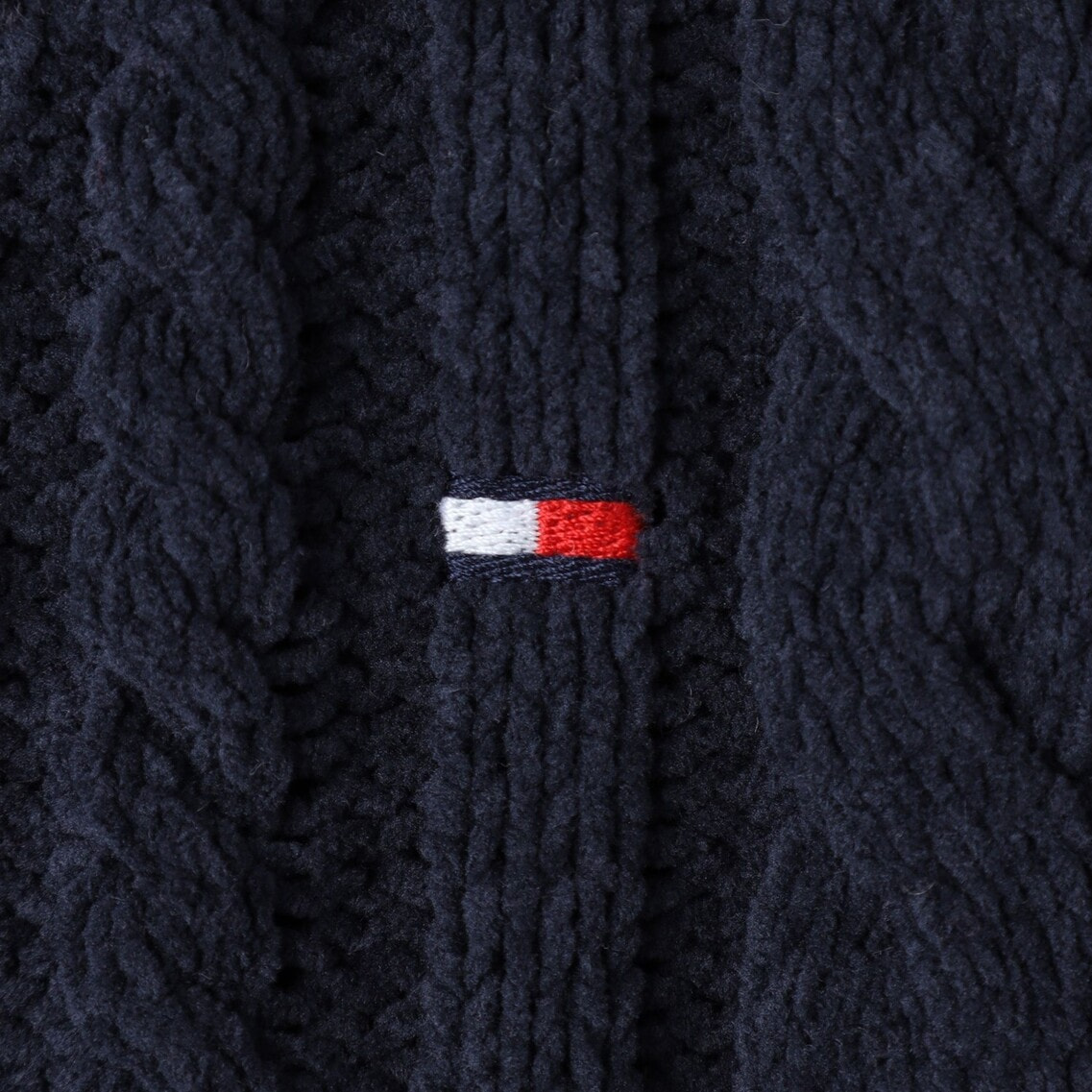 TOMMY HILFIGER - トミーヒルフィガー Vネック ニットベスト XL