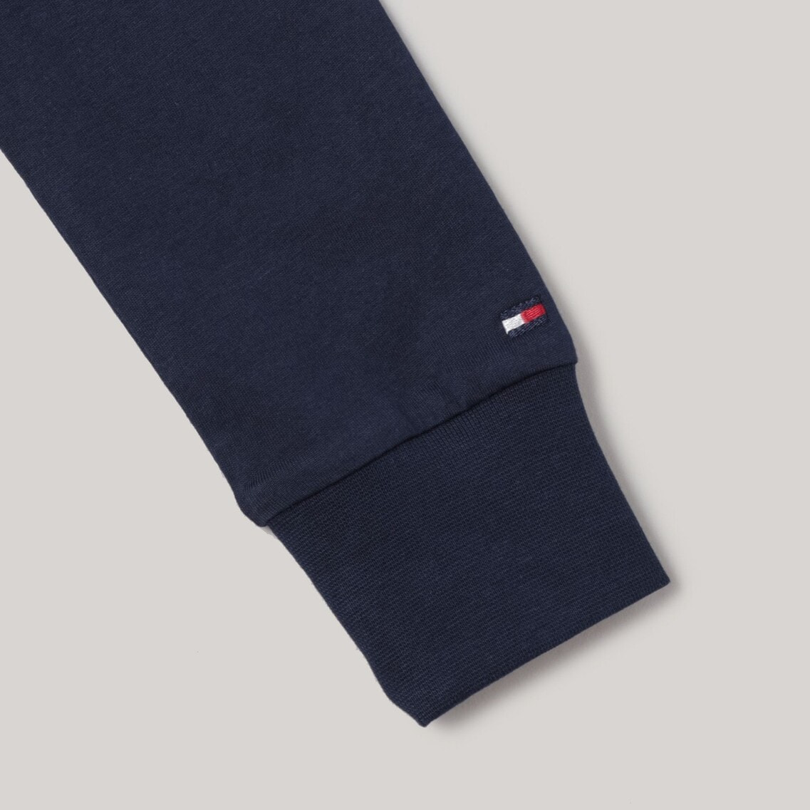 トミーヒルフィガー BOYS モノタイプ1985レギュラーロングスリーブTシャツ | トミー
