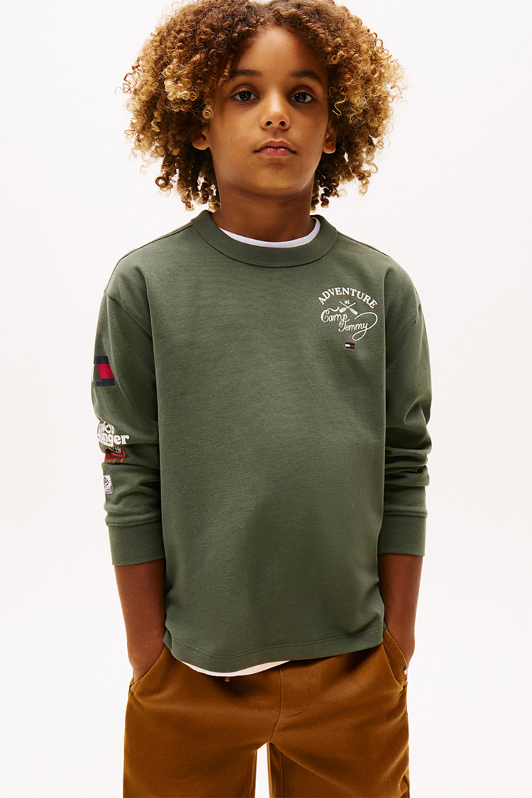 トミーヒルフィガー　ノースリーブ　　140 TOMMY HILFIGER トミーヒルフィガー タンクトップ ロゴ プリント