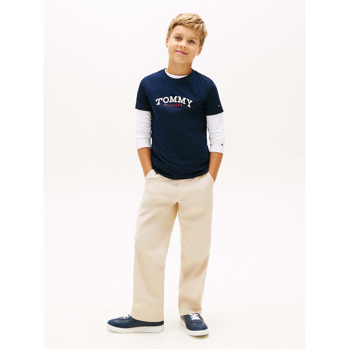 2点でさらに10％ off】BOYS モノグラムグラフィックTシャツ | トミー