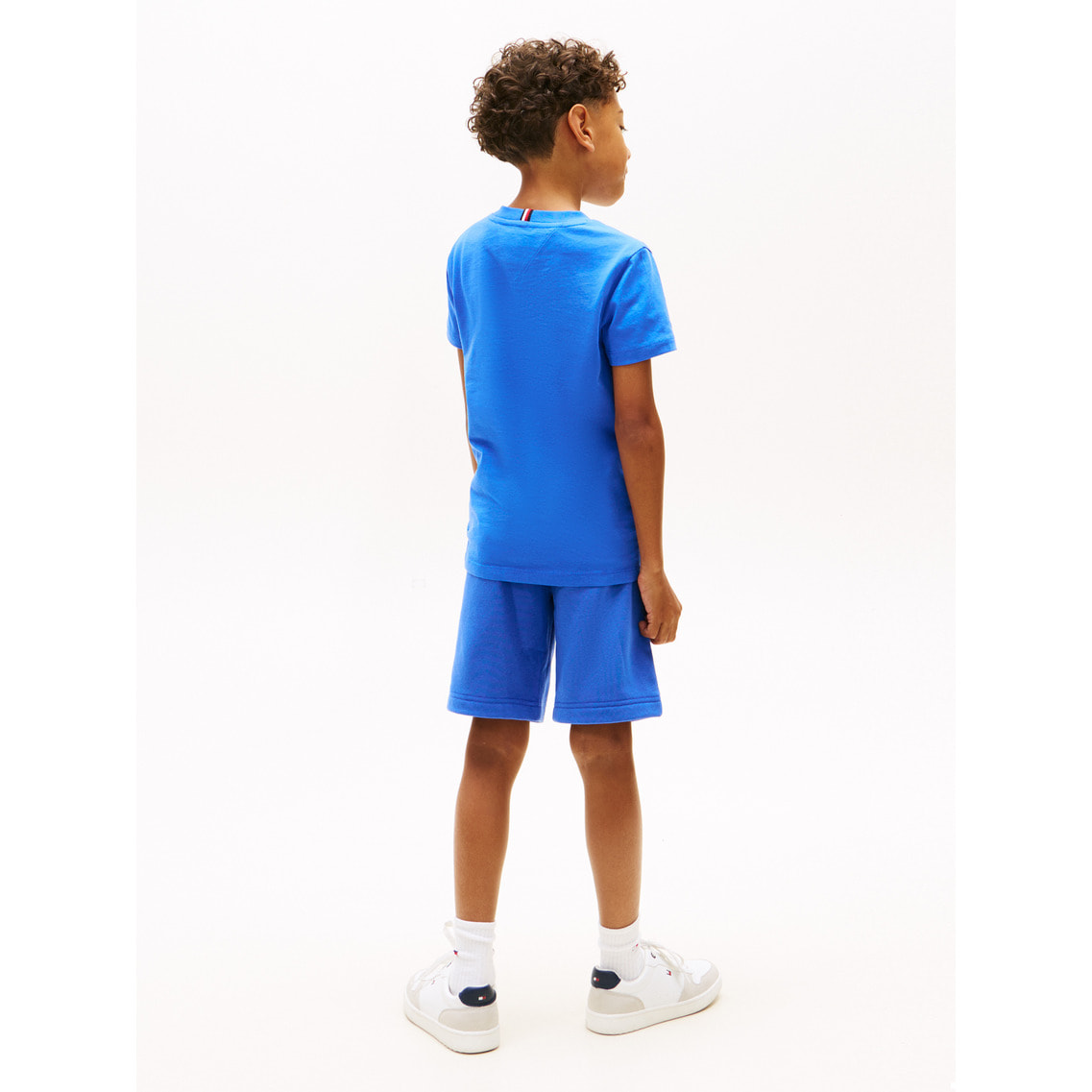 2点でさらに10％ off】BOYS モノグラムグラフィックTシャツ | トミー
