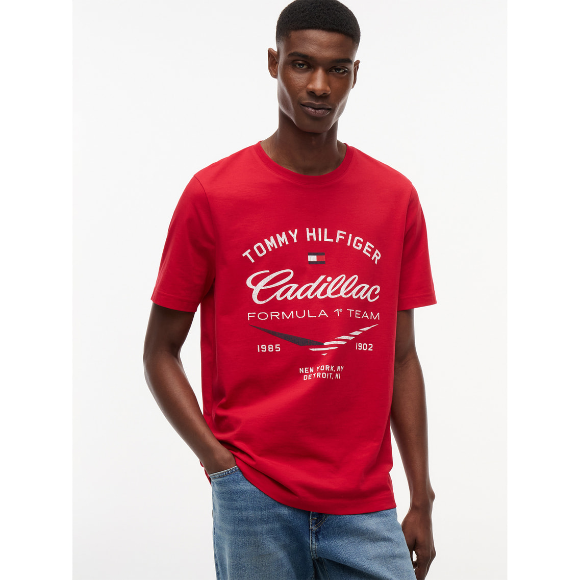 TH X CF1 バーシティラグラングラフィックTシャツ | トミー