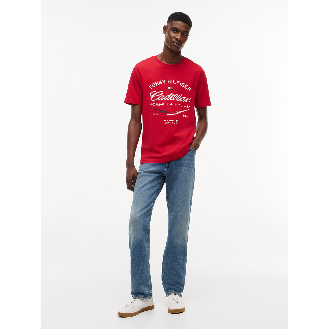TH X CF1 バーシティラグラングラフィックTシャツ | トミー