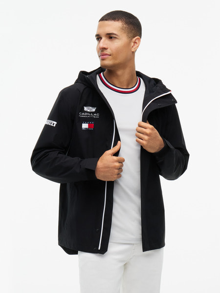 Tommy x Cadillac F1 Team レプリカテックジャケット | トミー