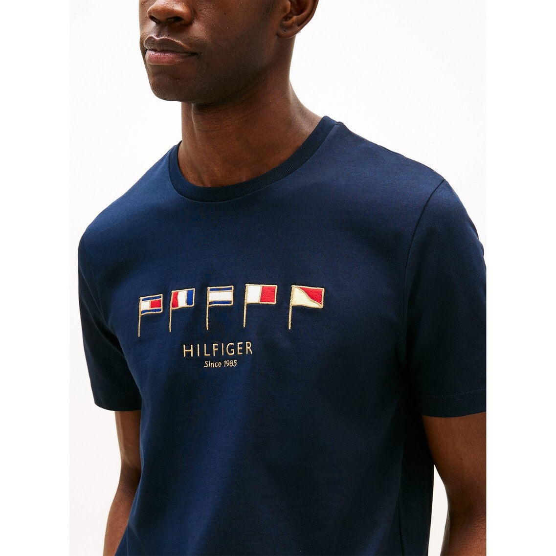 ヒルフィガーマルチフラッグTシャツ 2点でさらに10％OFF】ヒルフィガーマルチフラッグTシャツ