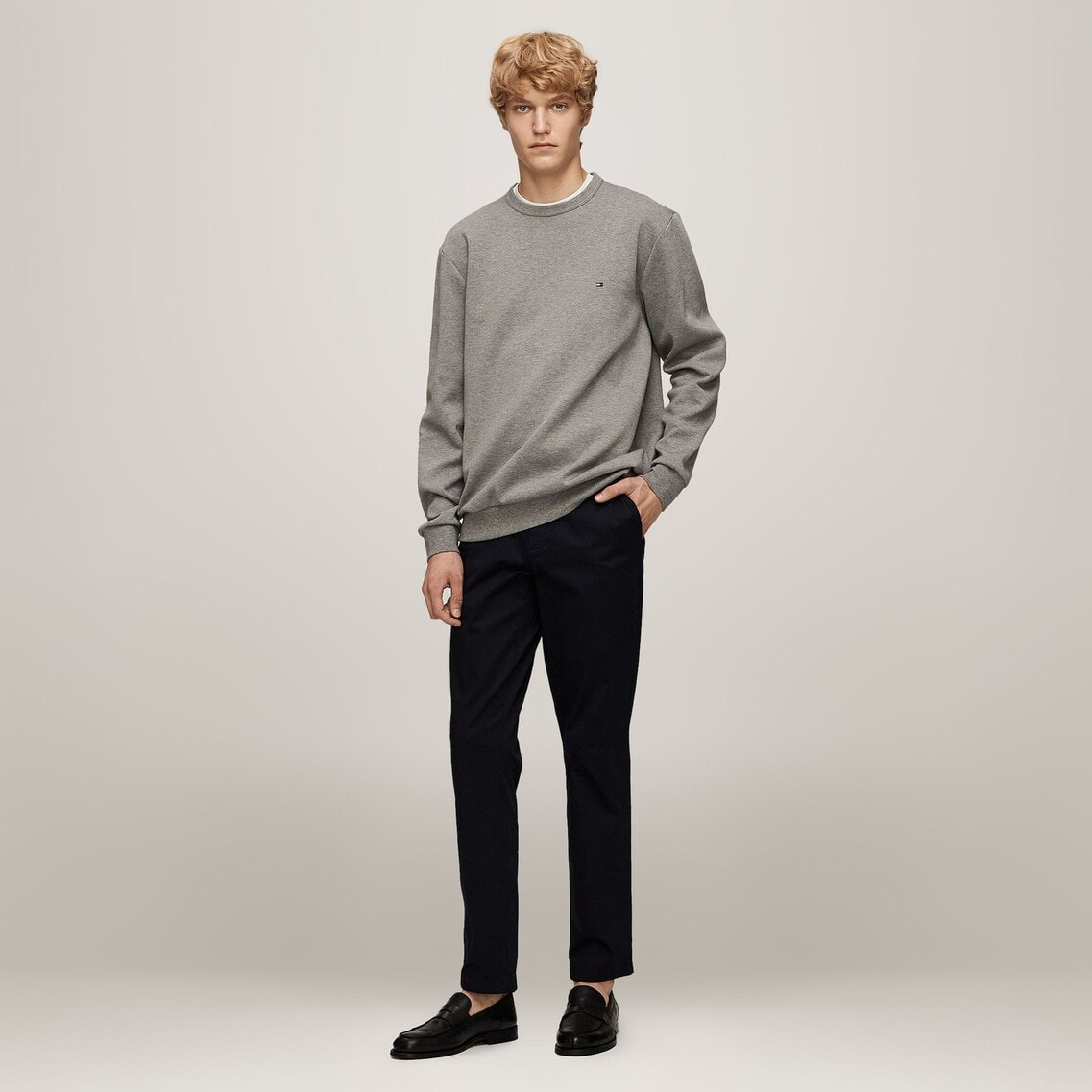 身長187cm / Lサイズ着用