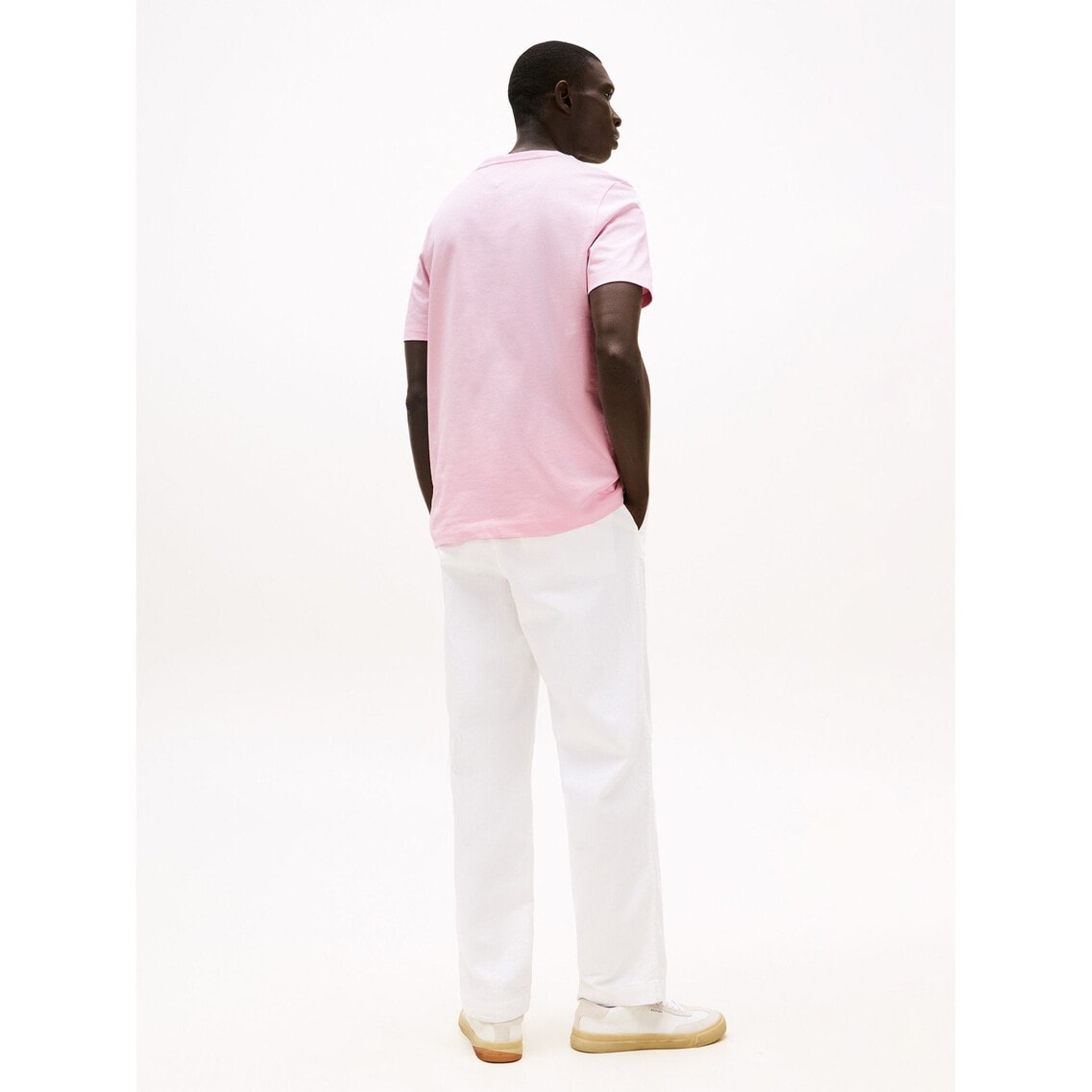 【 】モノグラム ロゴ ティー 2点でさらに10％OFF】モノグラムロゴTシャツ | トミー