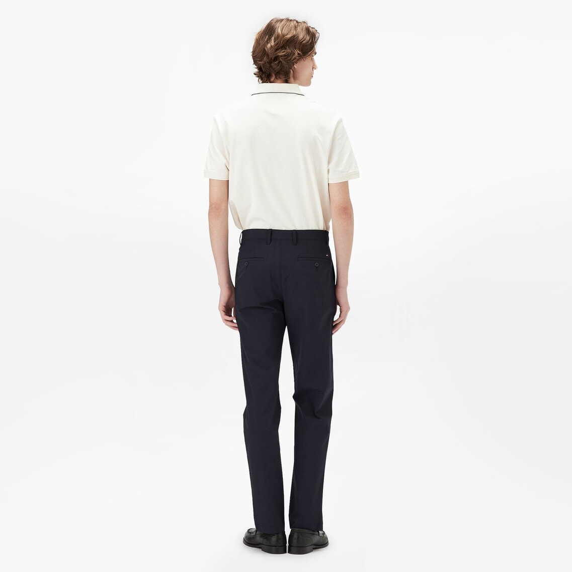 2点でさらに10％OFF】テーパードチノパンツ | トミー