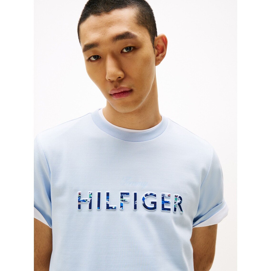 ヒルフィガーエンボスロゴTシャツ | トミー ヒルフィガー