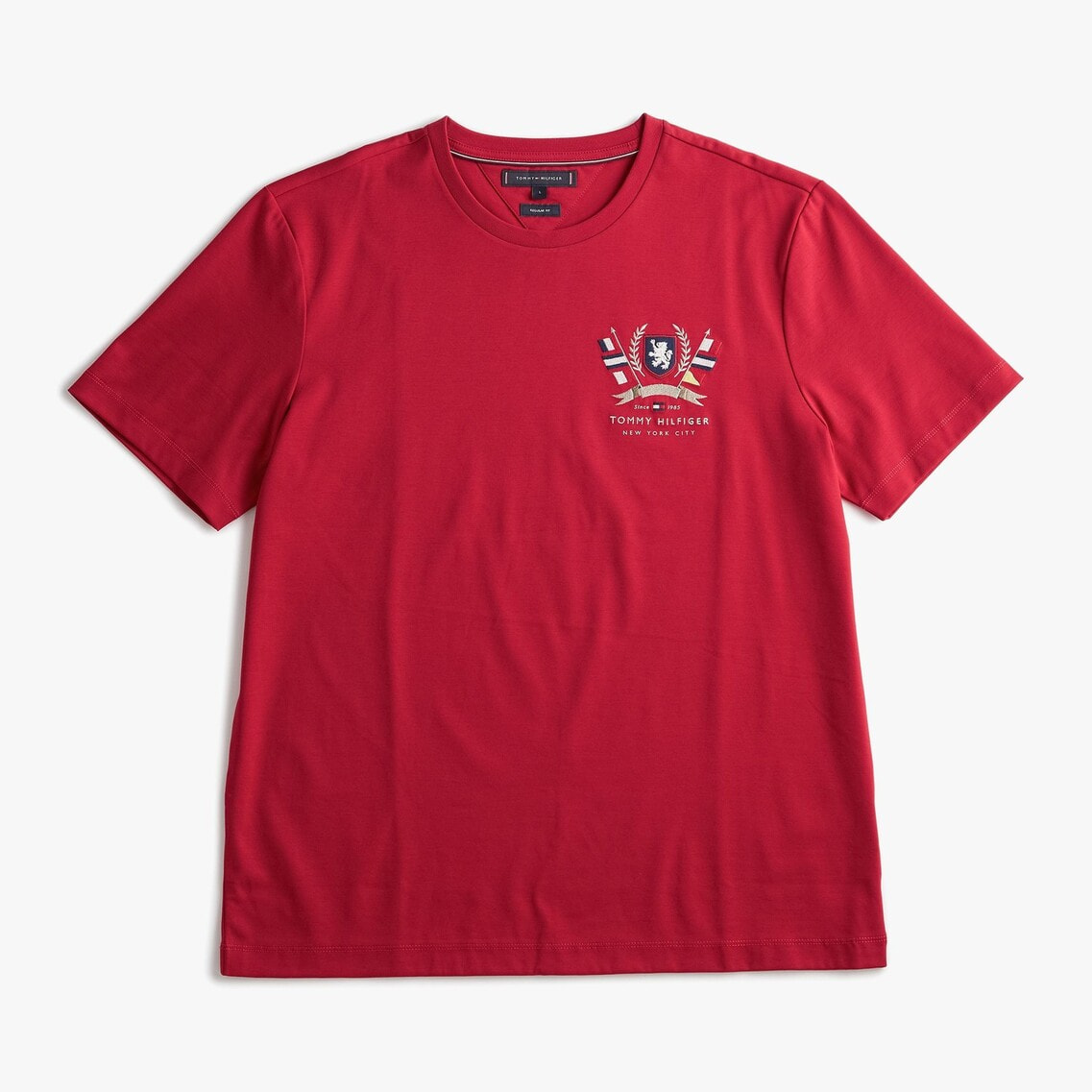 「レッド・アップル」ニュー・ビバリー・シネマ限定Tシャツ（未使用） 2点でさらに10％OFF】ヒルフィガークレストインターロックT