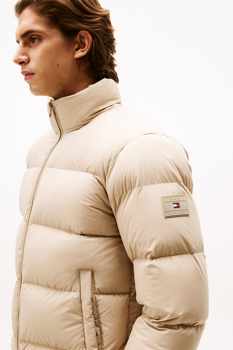 新品未使用　定価3.8万　トミーヒルフィガー　モッズコート　刺繍　M Tommy Hilfiger 中綿ジャケット 商品詳細｜ストリート・ヒップ