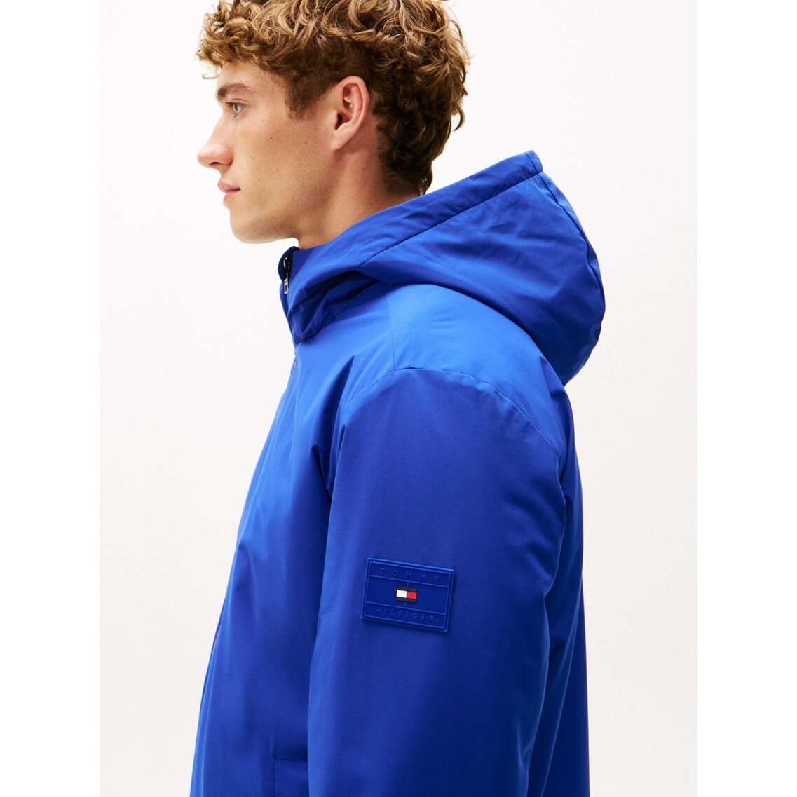 3点でさらに10％OFF】フーデッドジャケット | トミー ヒルフィガー