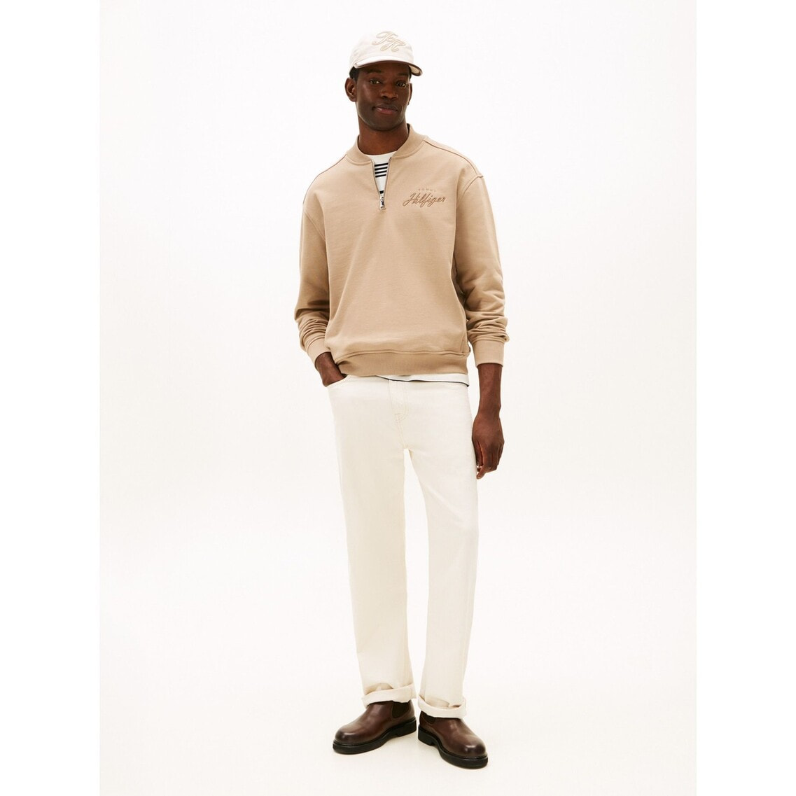 モダンアスレジャーグラフィックハーフジップクルーシャツ | トミー