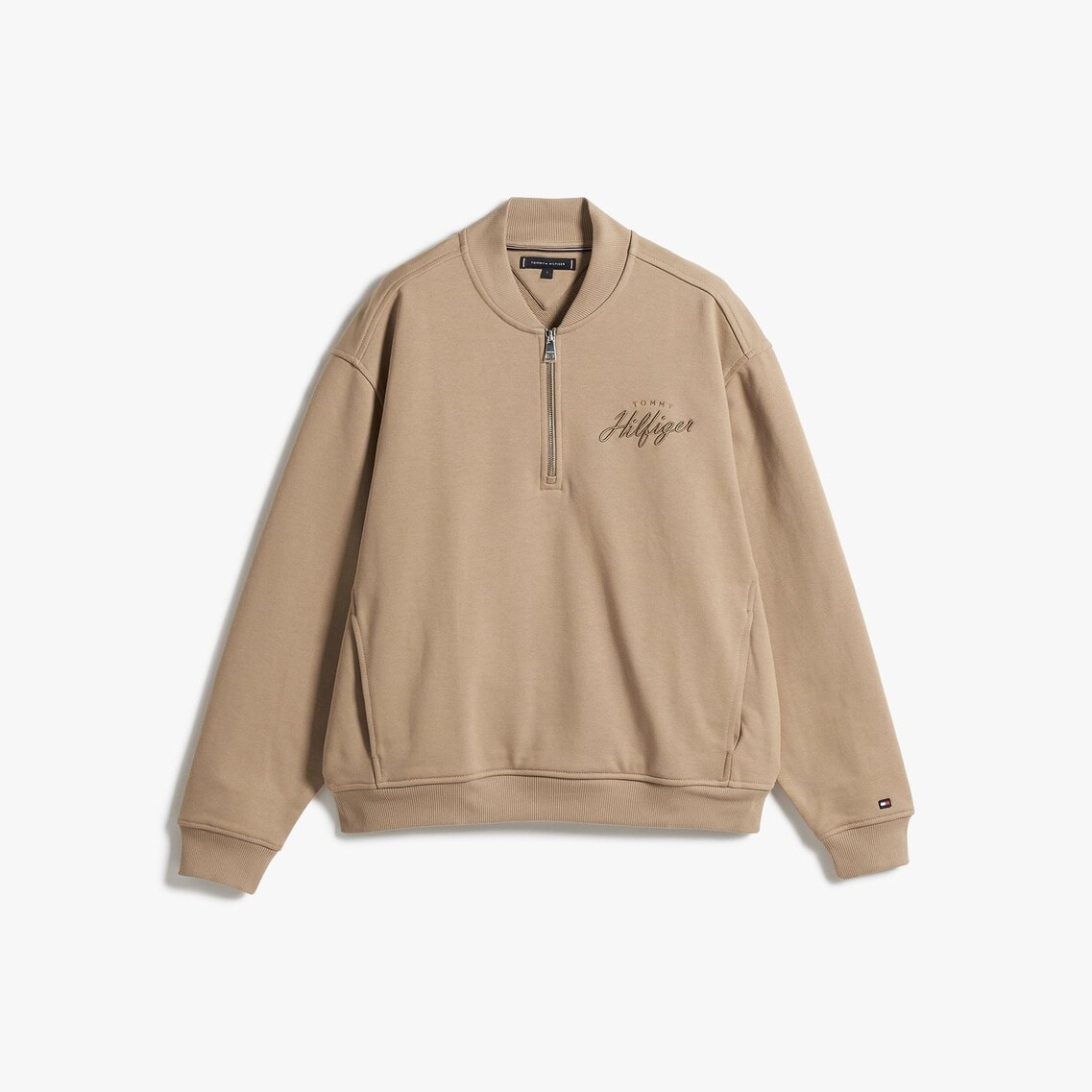 モダンアスレジャーグラフィックハーフジップクルーシャツ | トミー