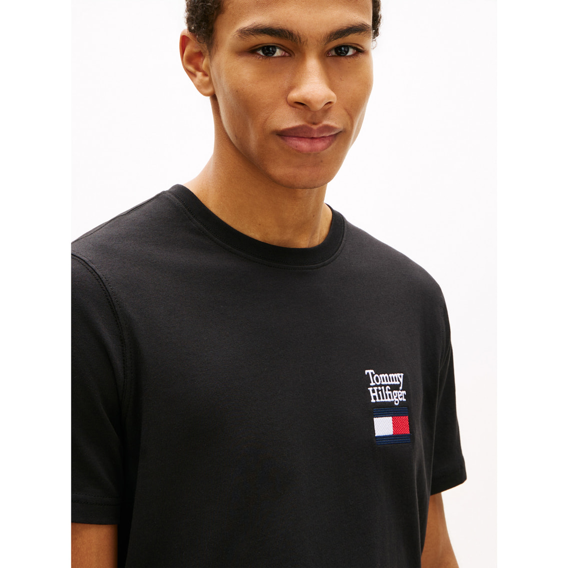 ブランドラブテキストスタックTシャツ | トミー ヒルフィガー | トミー