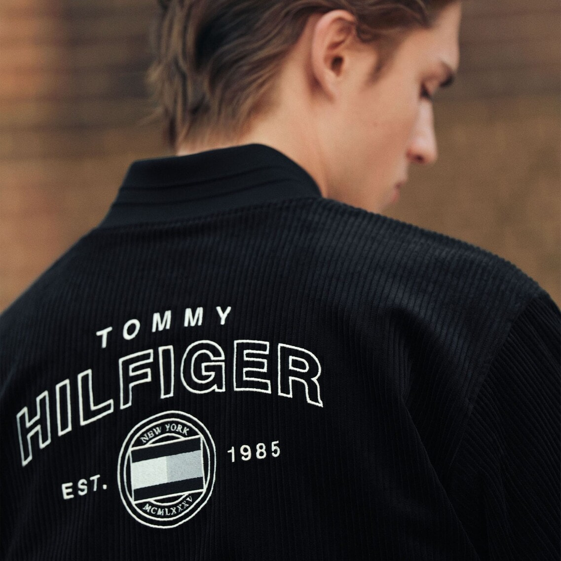 【美品】　ＸＬ　FCRB ナイロンジャケット　バックロゴ　ブルゾン　ブラック プラダ Re Nylon リ ナイロン 23AW ナイロン ボンバージャケット