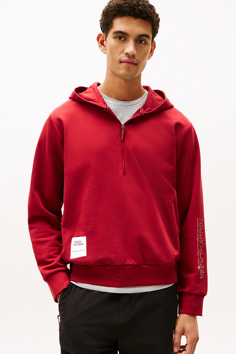 K♡N様【新品】トミーヒルフィガー　黒　パーカー　 XXL 大きいサイズ TOMMY HILFIGER トミーヒルフィガー ロゴプリント プルオーバー