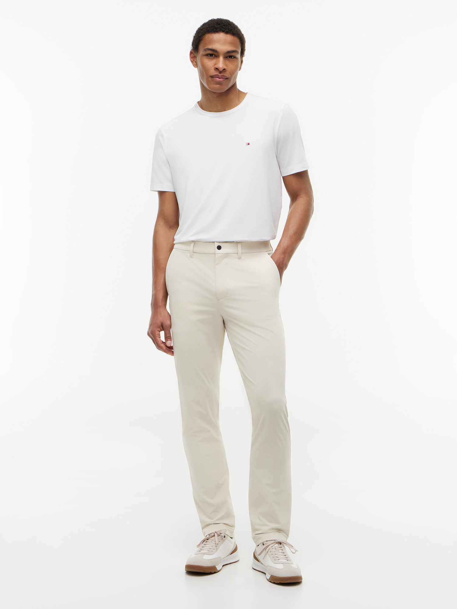 トミーヒルフィガー パーカーとパンツ セット ホワイト TOMMY HILFIGER
