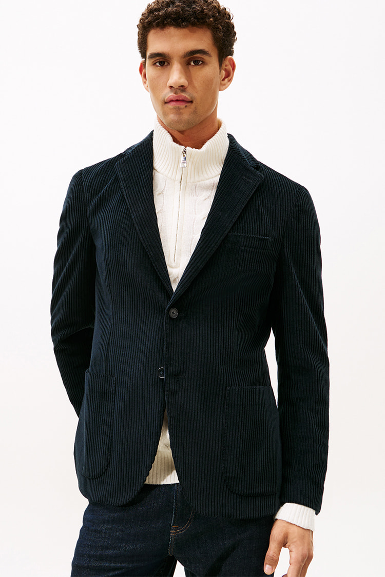 ☆美品☆クリーニング済み　トミーヒルフィガー　セットアップスーツ4点セット ☆美品☆クリーニング済み トミーヒルフィガー セットアップ