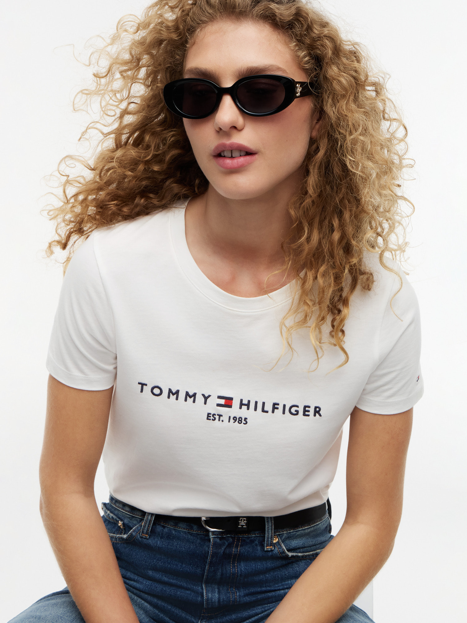 ベーシックロゴTシャツ | トミー ヒルフィガー | トミー ヒルフィガー