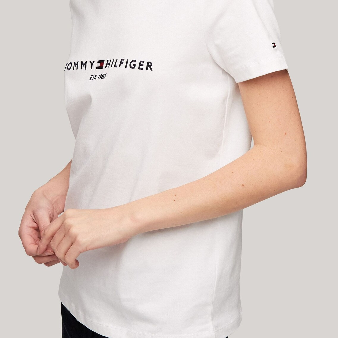 ベーシックロゴTシャツ | TOMMY HILFIGER | Tommy Hilfiger - トミー