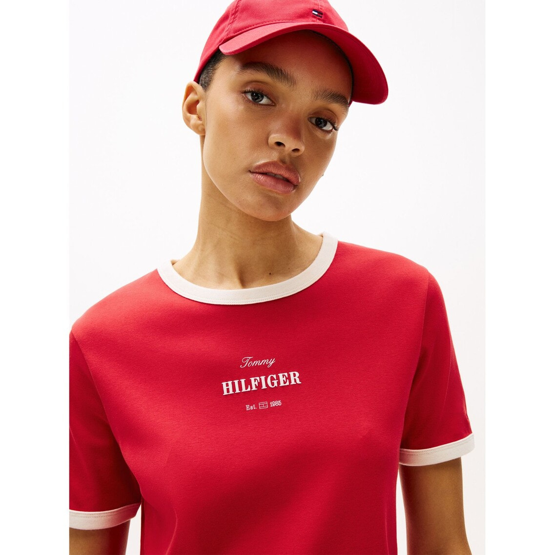 2点でさらに10％OFF】モノタイプクルーネックトップス | トミー