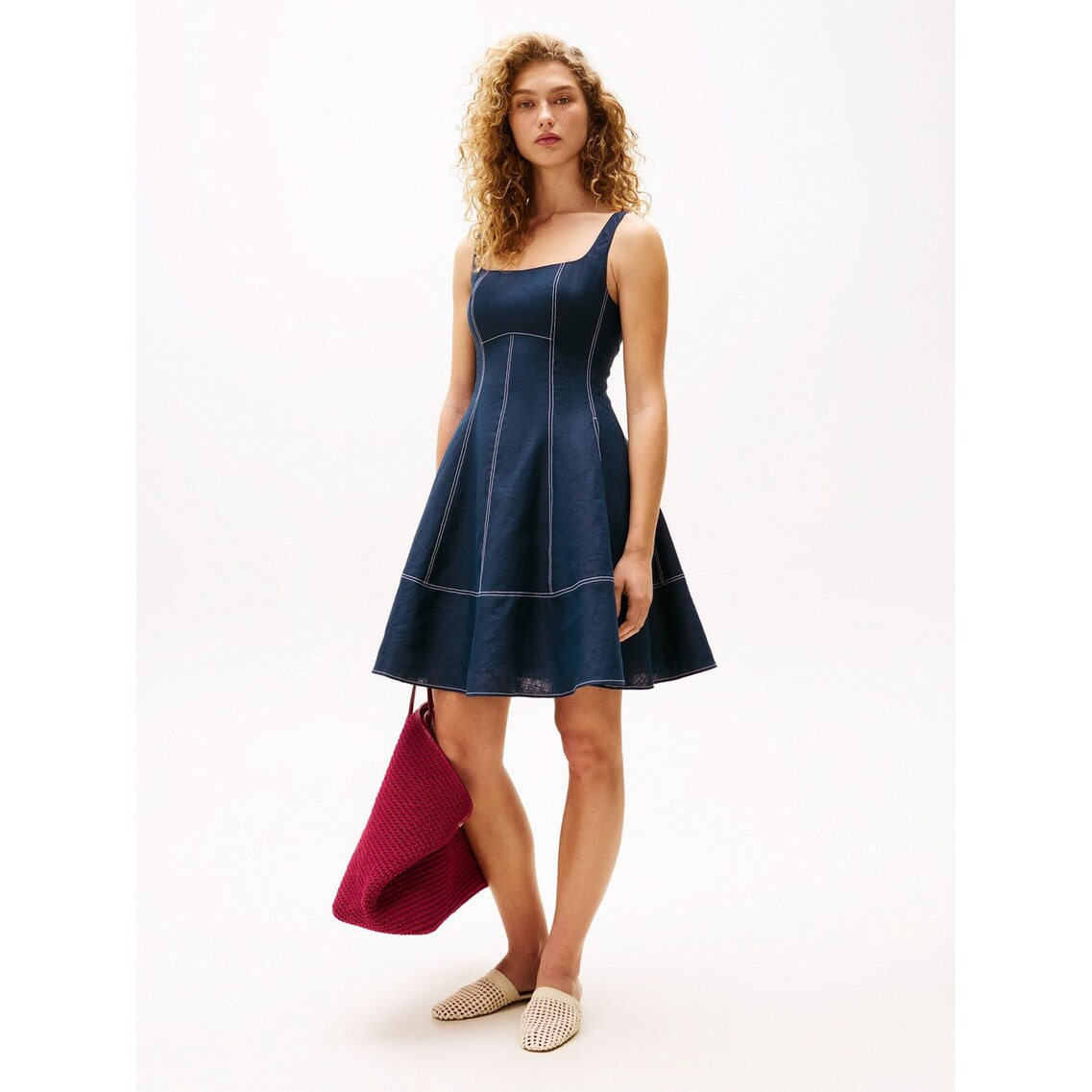 2点でさらに10％OFF】The Sofia Capsule リネンショートドレス