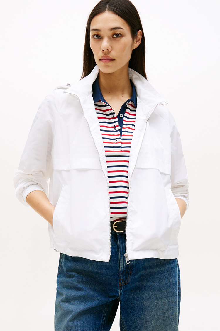 アウターその他 TAGLIATORE Women Outer JPARIGI12B340306EX970 WHITE 楽天市場】タリアトーレ ジャケット（レディースファッション