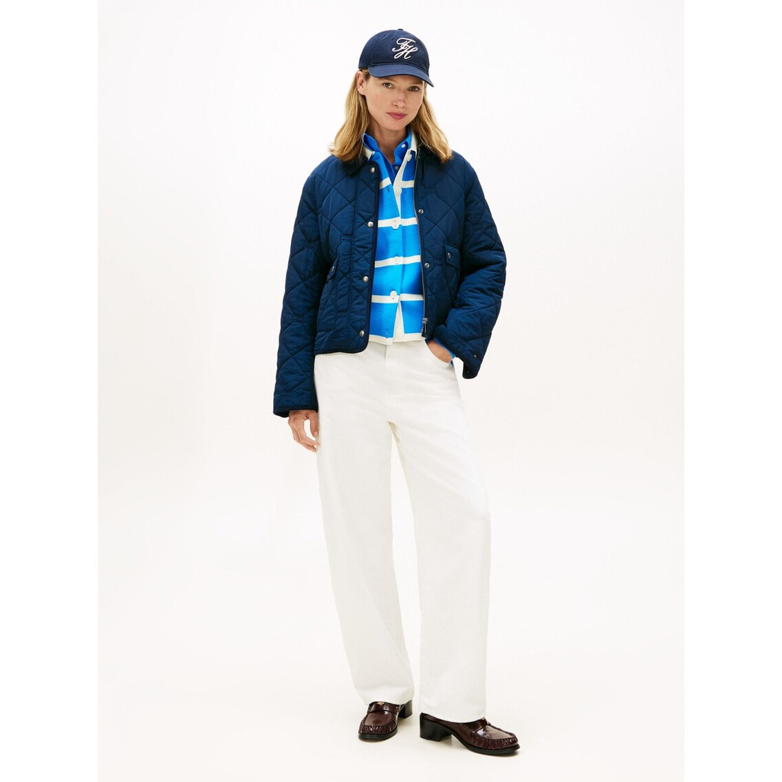 新品タグ付き】トミーヒルフィガーゴルフ 中綿ロゴキルトパデット